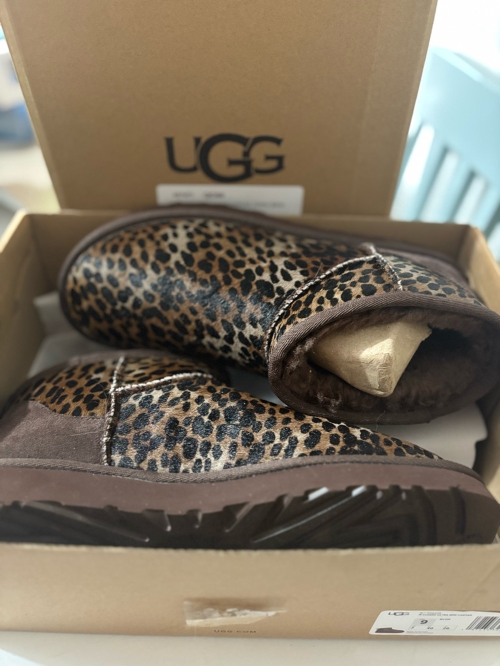 NEW- never worn UGG Leopard Print Brown Mini Boot - Picture 2 of 5